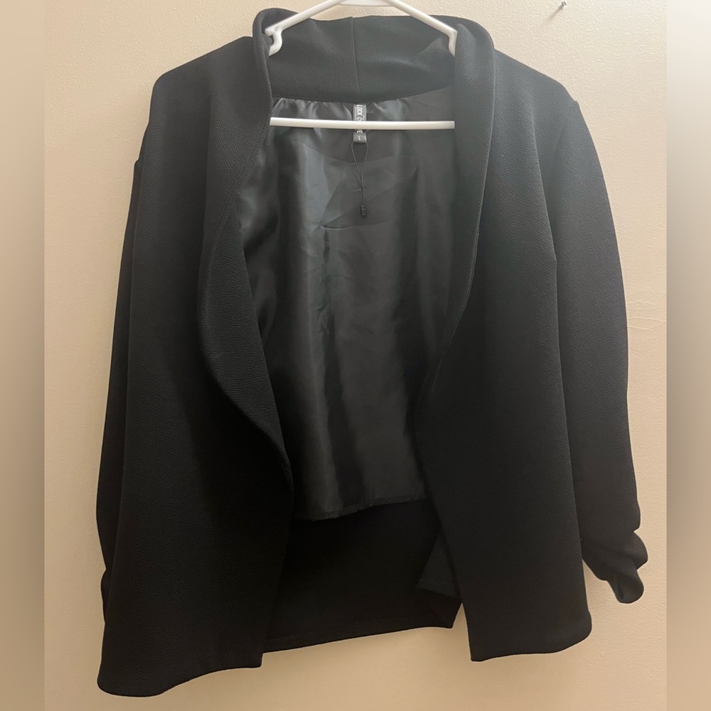 Chic Black Women's Blazer